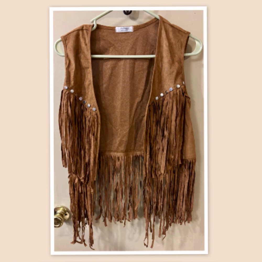 Meaveor Unisex Faux Suede Fringe Studded Short Vest - Size Small - Brown